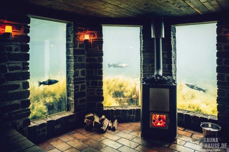 Saunieren unter dem Wasser